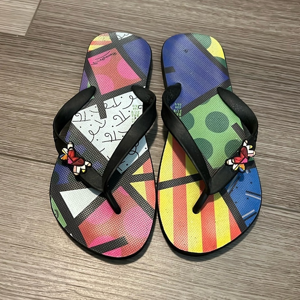 Flip flops